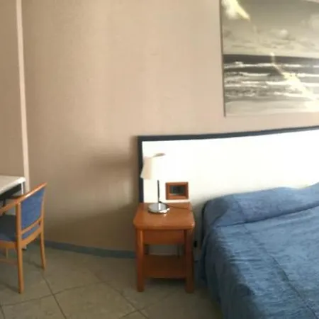 Continental Aparthotel Tirrenia